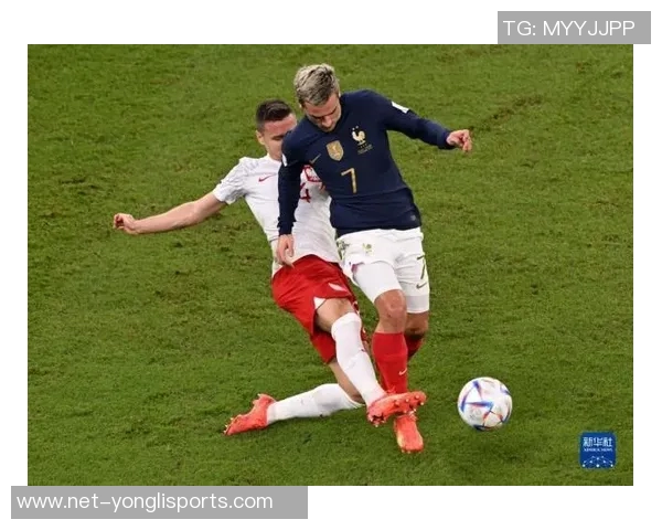 足球场上的英雄时刻十大经典扑救回顾