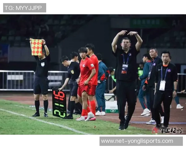 精彩纷呈足球直播中超联赛全景呈现让你不再错过每一场比赛的激情时刻